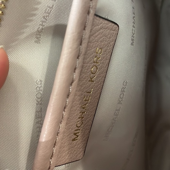 Michael Kors pink nude crossbody handbag - Picture 3 of 8